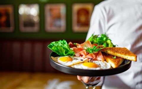 Brunch de dia dos pais inovações para o seu cardápio